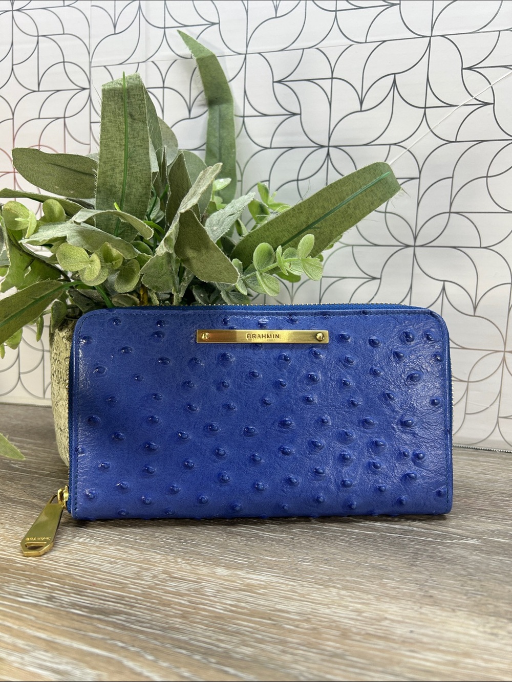 7343 Brahmin Blue Zip-Around Women's Wallet 957343